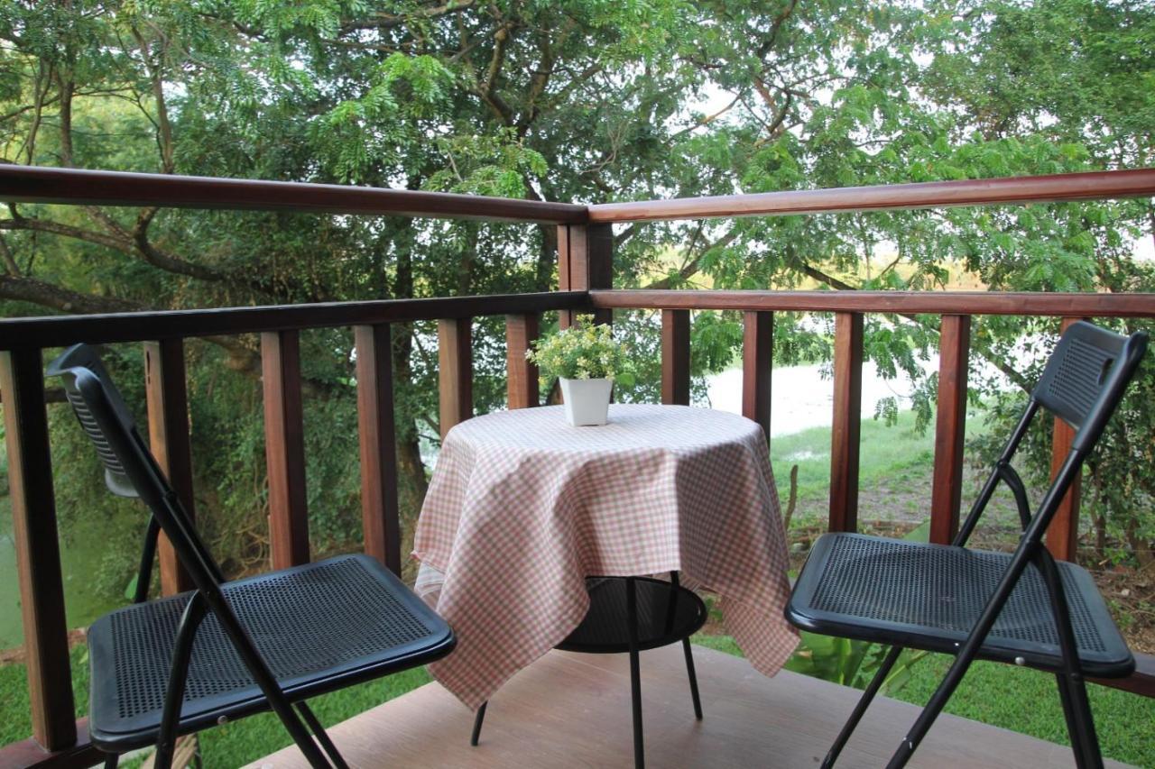 Baanbua Nonlen Hotel Udon Thani Exterior photo
